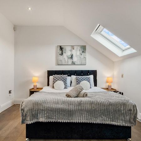Luxurious Hidden Gem In Wandsworth Lägenhet London Exteriör bild
