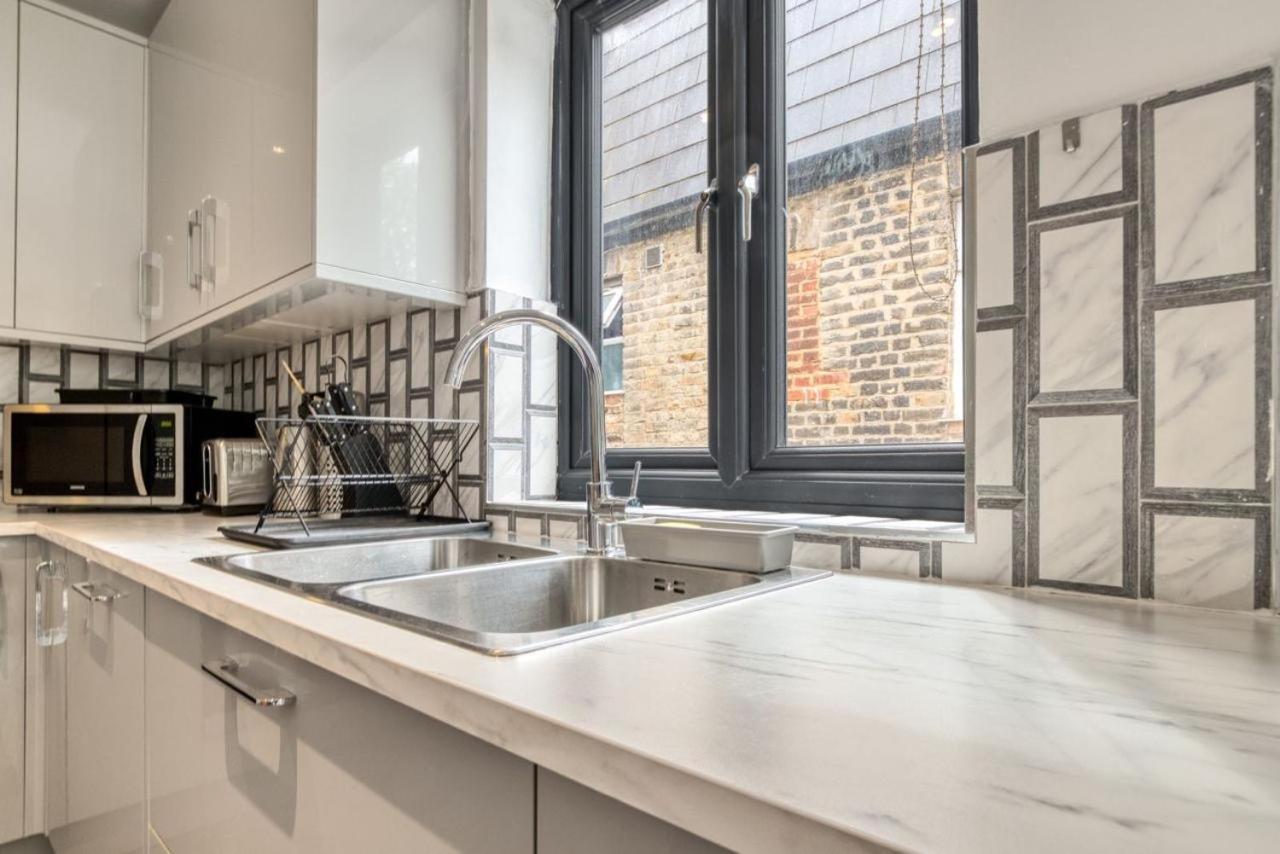 Luxurious Hidden Gem In Wandsworth Lägenhet London Exteriör bild