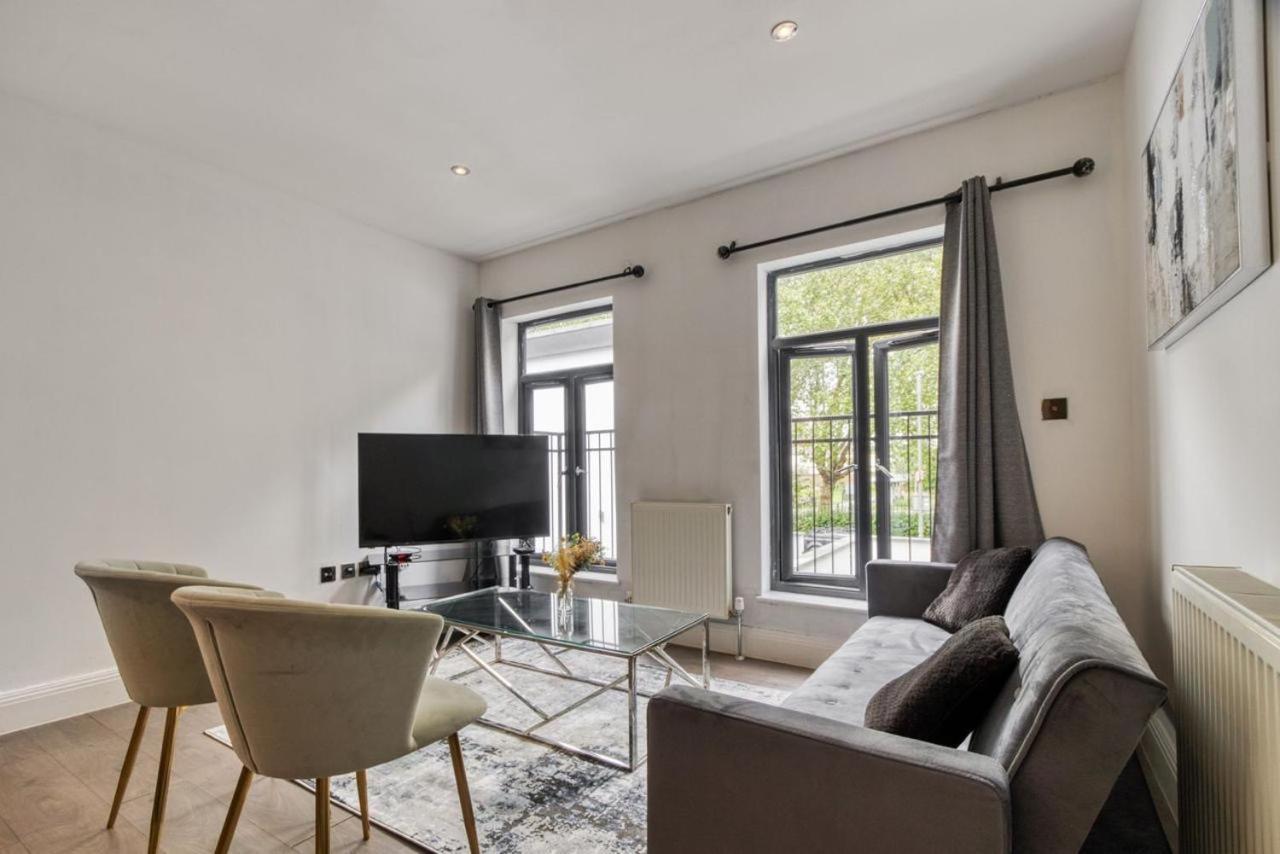 Luxurious Hidden Gem In Wandsworth Lägenhet London Exteriör bild
