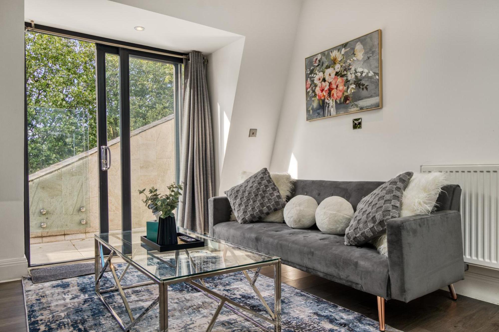 Luxurious Hidden Gem In Wandsworth Lägenhet London Exteriör bild